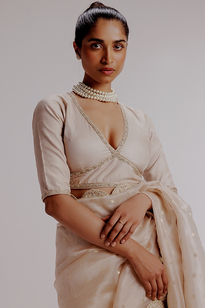 Light Pink Pure Zari Handwoven Banarasi Wedding Saree Set by Taisha at Pernia's Pop Up Shop