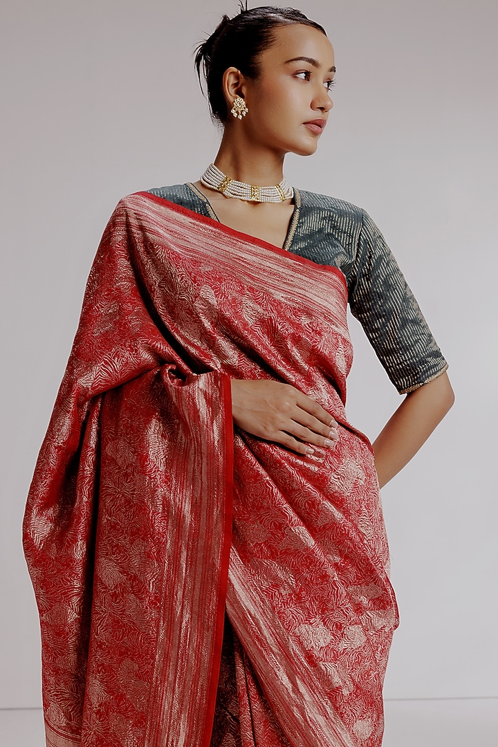 Red Pure Katan Silk Banarasi Hand Woven Wedding Saree Set by Taisha at Pernia's Pop Up Shop