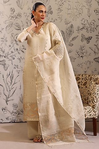 Off-White Pure Linen Sequins Work Woven Jamdani Kurta Set by Taisha