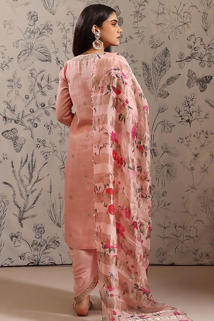 Pink Pure Malai Chanderi Kurta Set by Taisha at Pernia's Pop Up Shop