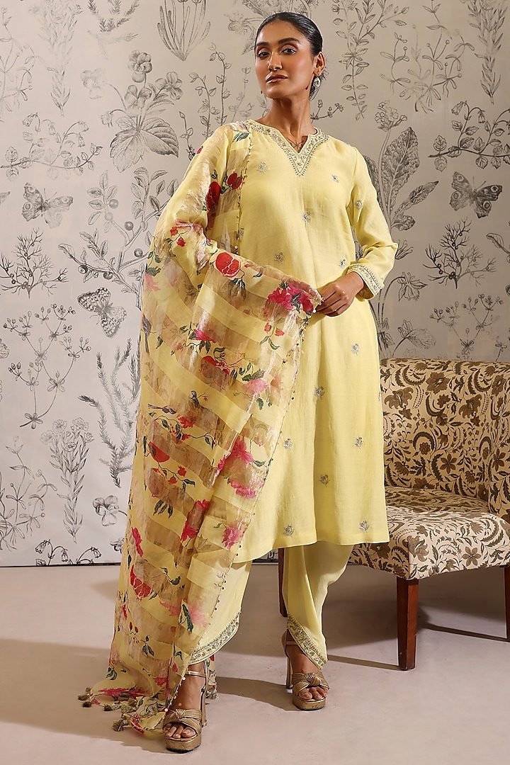 Yellow Malai Chanderi Kurta Set by Taisha at Pernia's Pop Up Shop