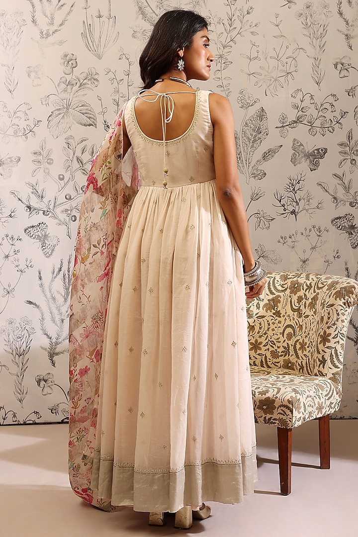 White Malai Chanderi Zari Embroidered Party Wear Anarkali Set by Taisha at Pernia's Pop Up Shop
