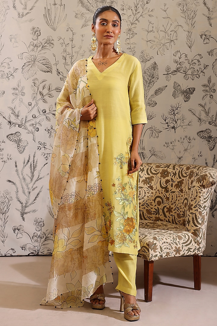 Yellow Malai Chanderi Kurta Set by Taisha at Pernia's Pop Up Shop