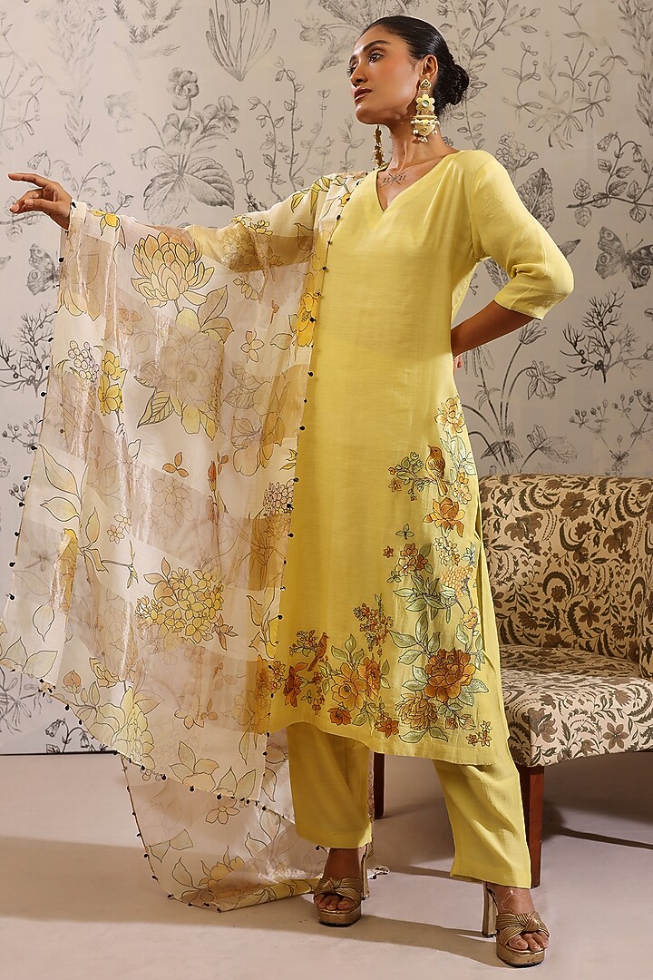 Yellow Malai Chanderi Kurta Set by Taisha at Pernia's Pop Up Shop