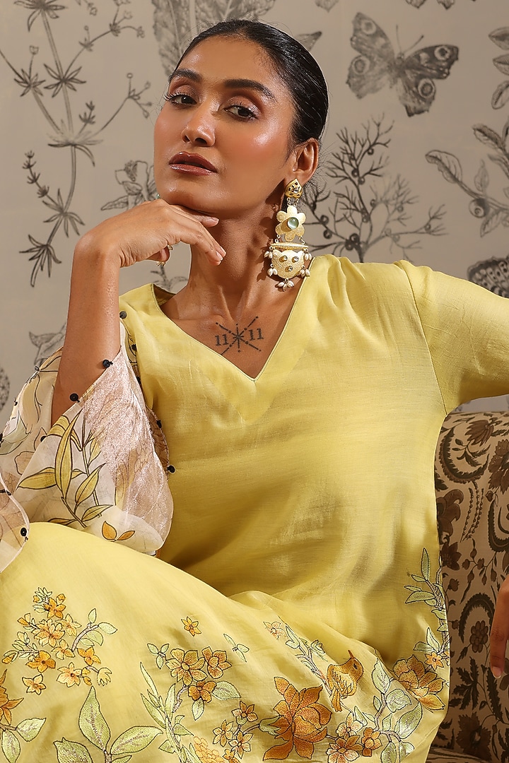 Yellow Malai Chanderi Kurta Set by Taisha at Pernia's Pop Up Shop
