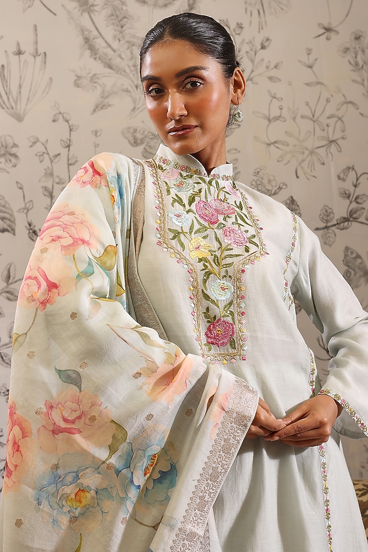 Blue Malai Chanderi Kurta Set by Taisha at Pernia's Pop Up Shop