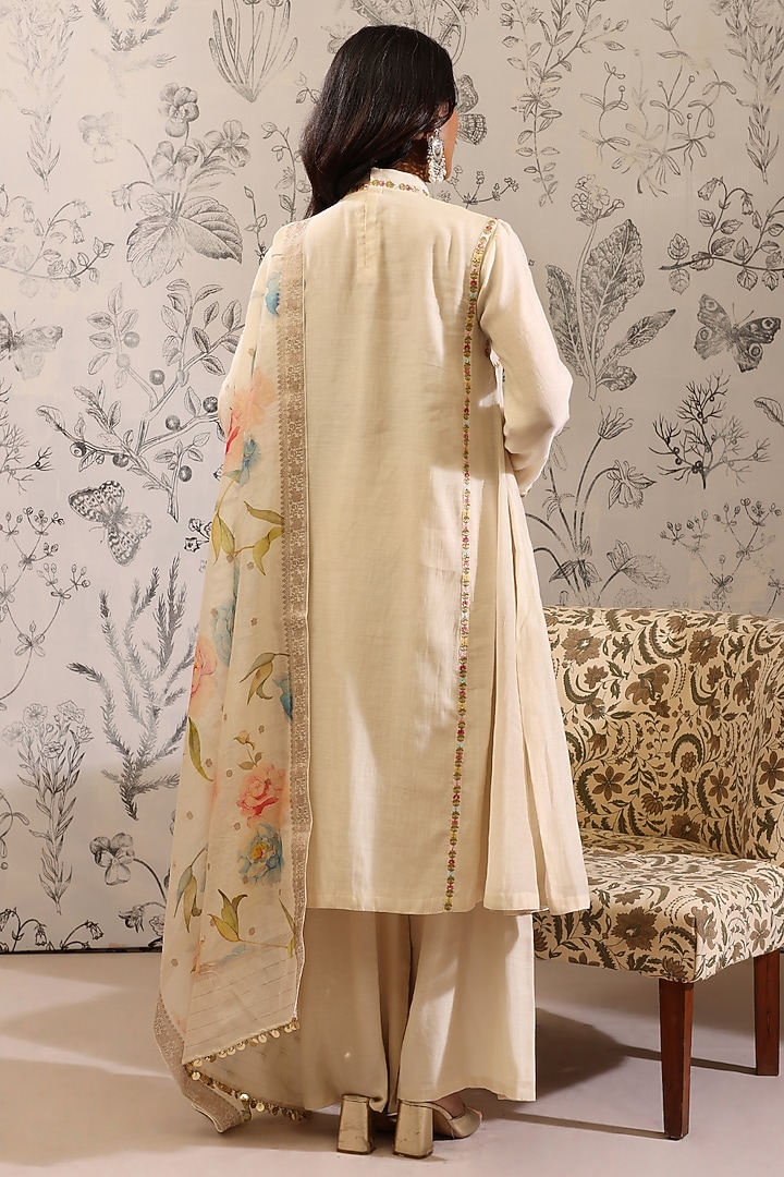 White Malai Chanderi Kurta Set by Taisha at Pernia's Pop Up Shop