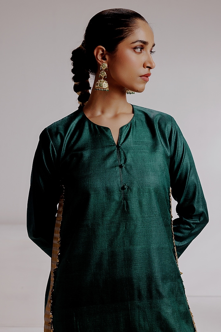 Bottle Green Pure Tussar Silk Hand Embroidered Kurta Set by Taisha at Pernia's Pop Up Shop