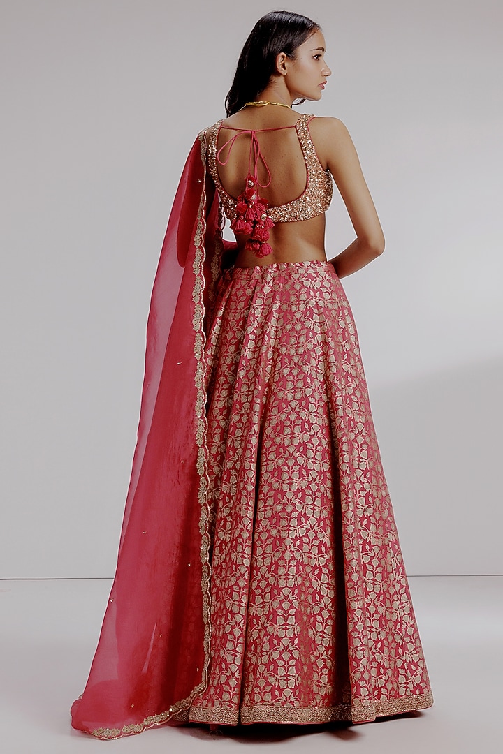 Red Pure Georgette Handwoven Banarasi Embroidered Wedding Lehenga Set by Taisha at Pernia's Pop Up Shop