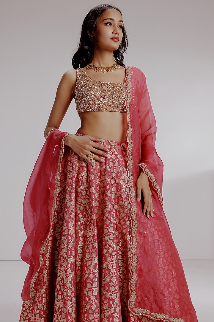 Red Pure Georgette Handwoven Banarasi Embroidered Wedding Lehenga Set by Taisha at Pernia's Pop Up Shop
