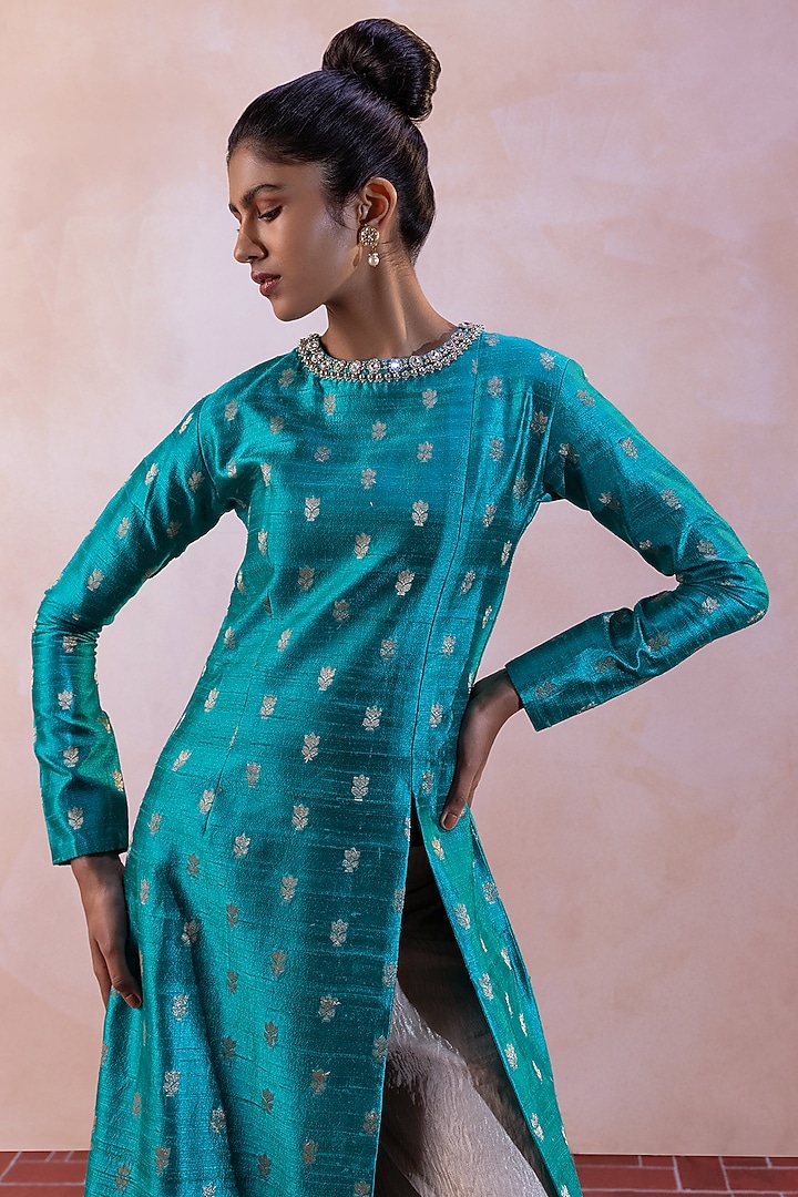 Firozi Bloom Kurta Set