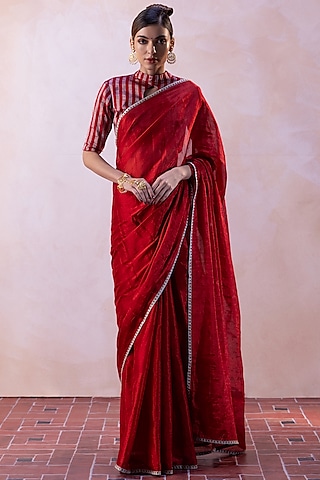 Red Zari Tissue Handwoven Saree Set by Taisha