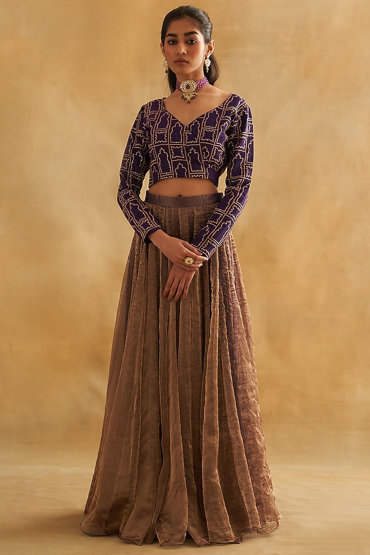 Antique Gold Pure Zari Tissue Wedding Lehenga Set by Taisha at Pernia's Pop Up Shop