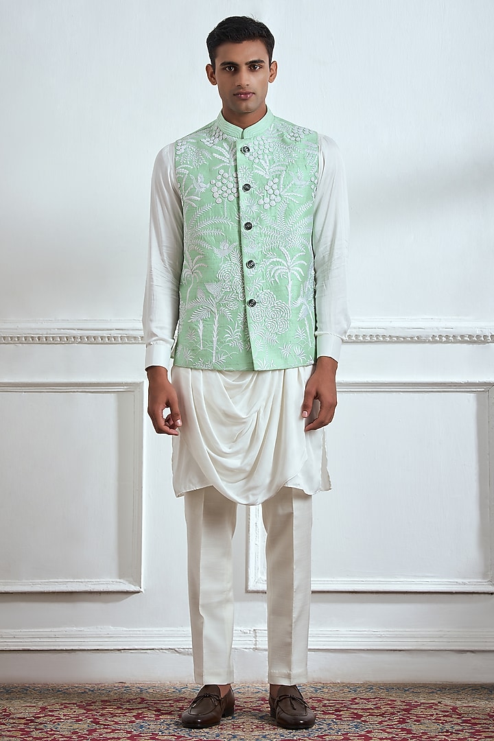 Mint Handwoven Raw Silk French Knot Hand Embroidered Bundi Jacket Set by TAJIRI at Pernia's Pop Up Shop