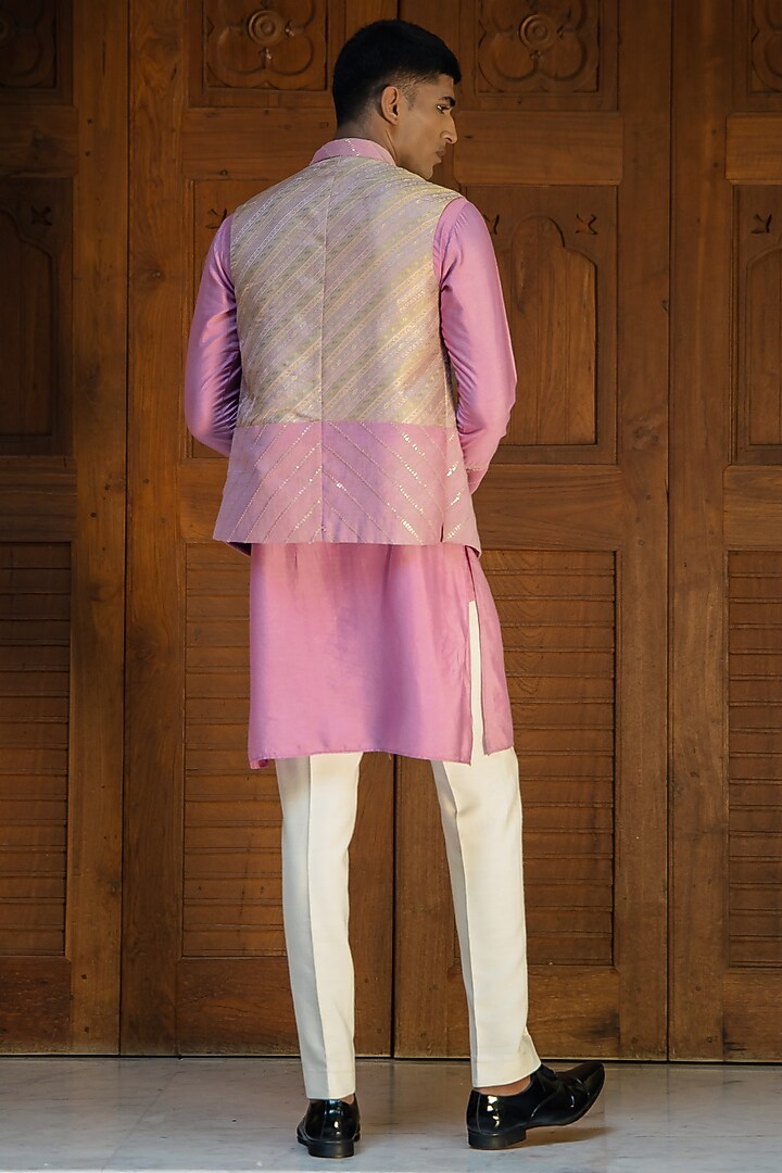 Lilac Banarasi Sequins Embroidered Bundi Jacket Set by TAJIRI at Pernia's Pop Up Shop