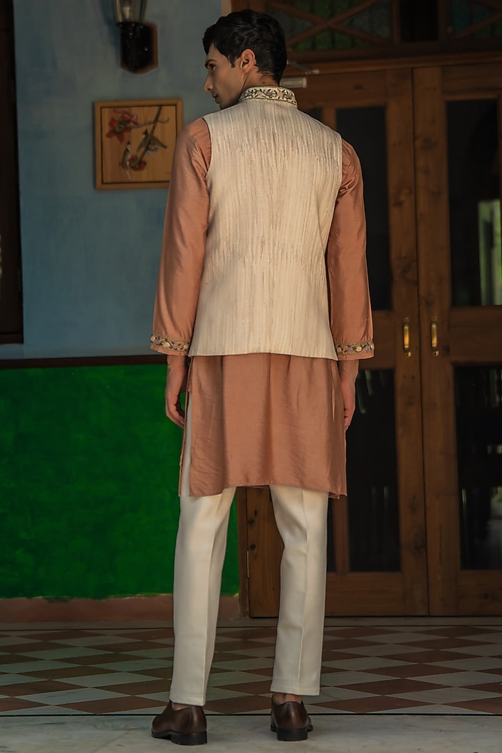 Beige Linen Hand Embroidered Bundi Jacket Set by TAJIRI at Pernia's Pop Up Shop