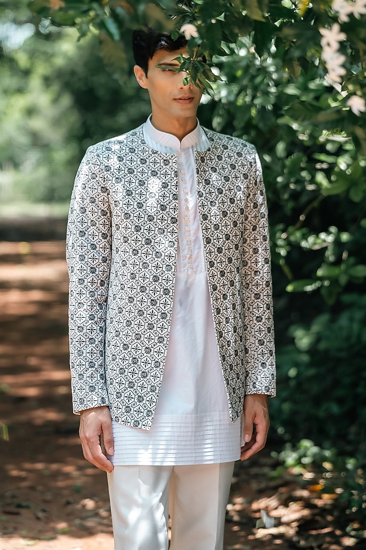 Ivory Velvet Machine Embroidered Indowestern Set by TAJIRI at Pernia's Pop Up Shop