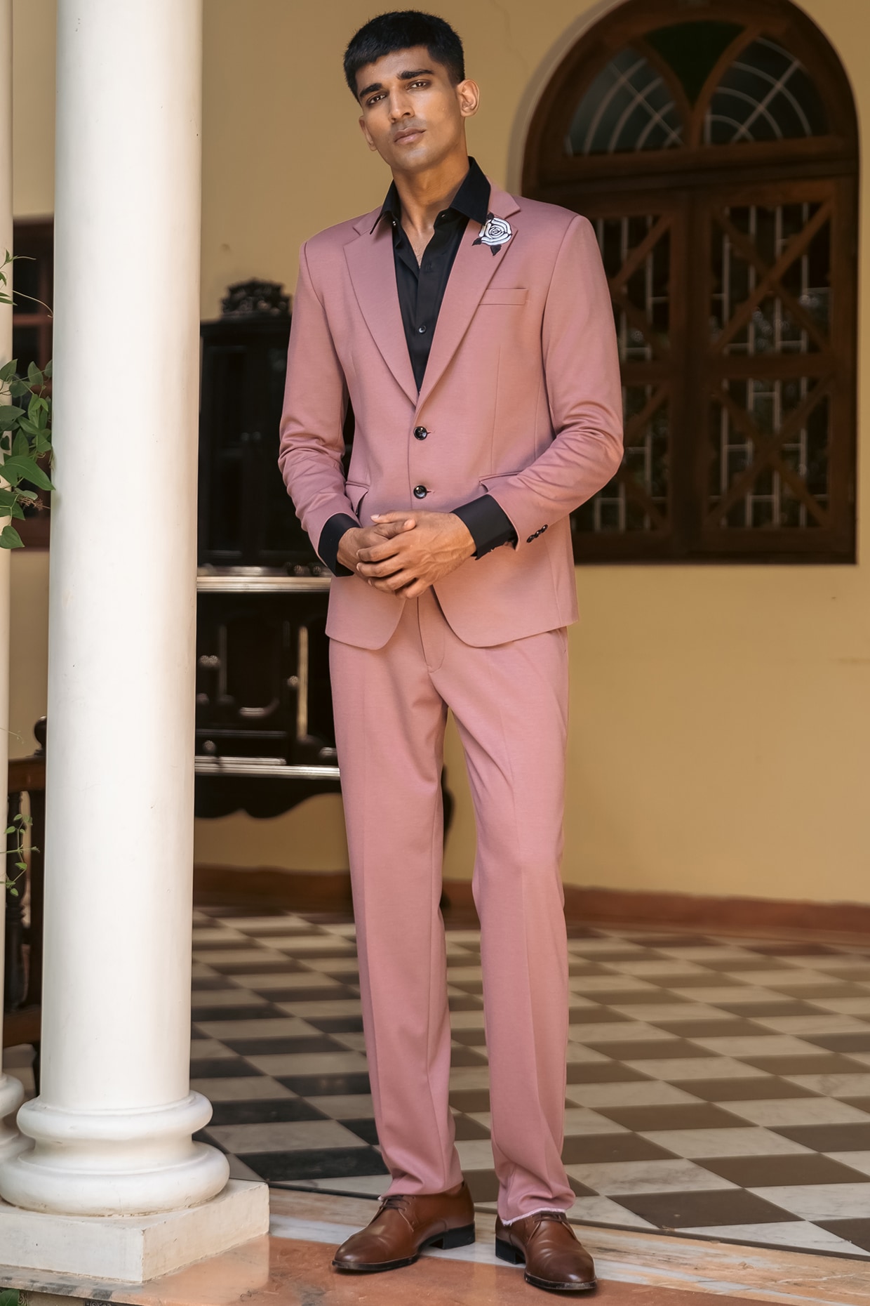Pink Blazer with Black Pants Outfits For Men (10 ideas & outfits) |  Lookastic