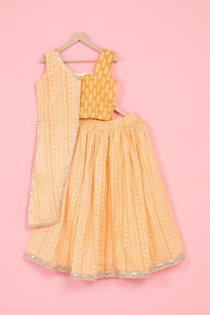 Yellow Cotton Printed Lehenga Set For Girls by TAMASHA at Pernia's Pop Up Shop