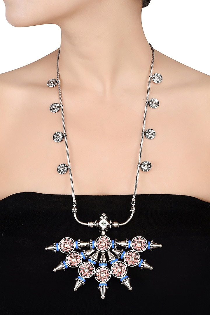 Pendant Amrapali Jewelry Silver Oxidised Silver Finish Hand