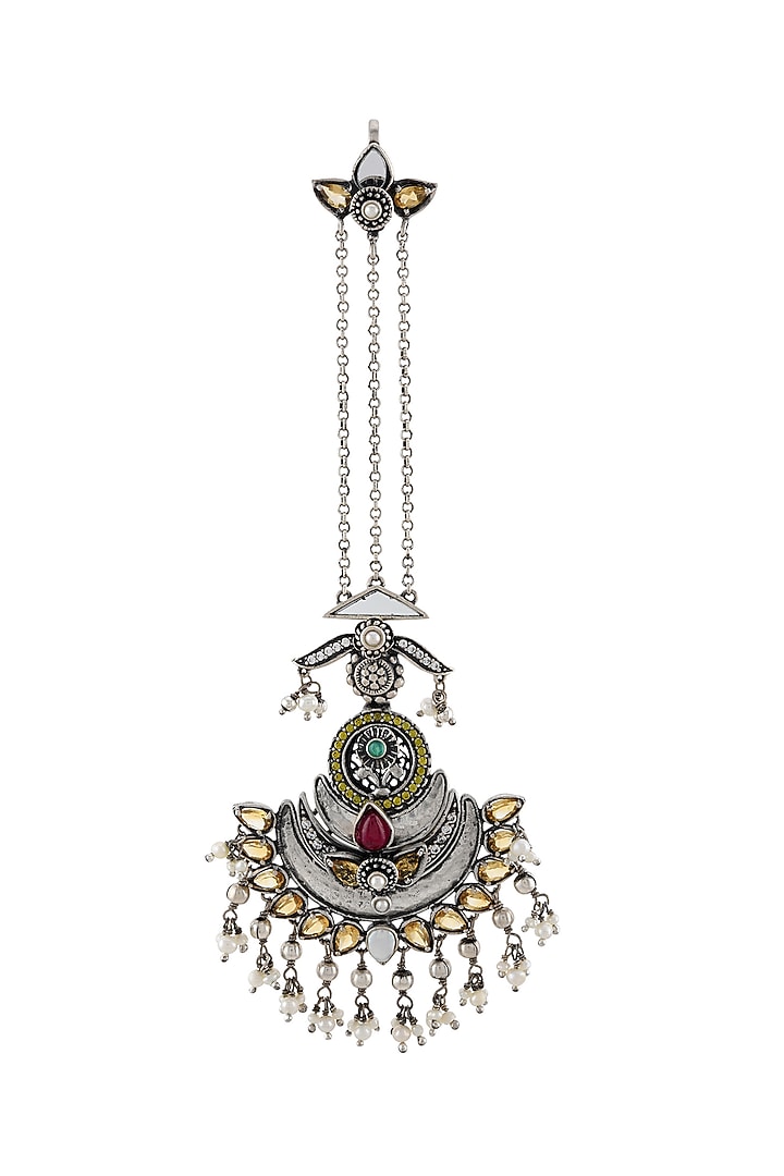 White Finish Handcrafted Maang Tikka In Sterling Silver by Tribe Amrapali at Pernia's Pop Up Shop