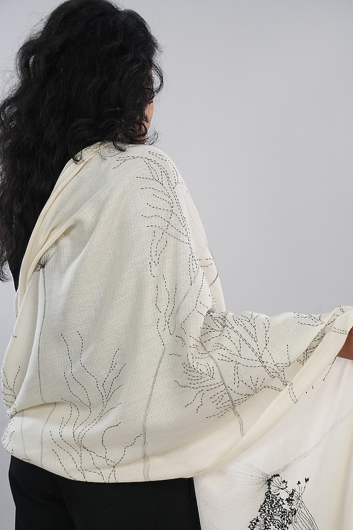 Ivory Pashmina Hand Painted & Hand Embroidered Stole by TAMBOUR at Pernia's Pop Up Shop