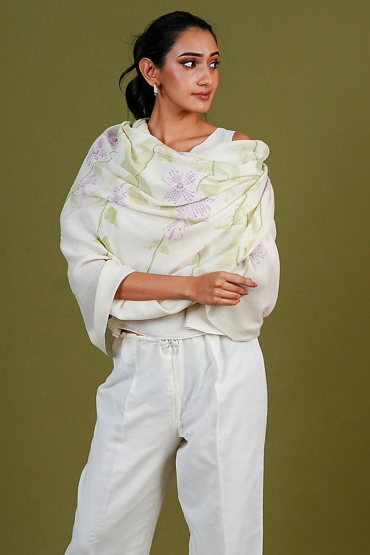 Ivory Pashmina Hand Painted & Hand Embroidered Stole by TAMBOUR at Pernia's Pop Up Shop