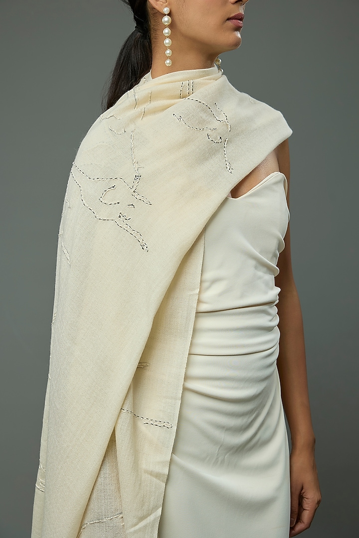 Ivory Pashmina Wool Hand Painted & Hand Embroidered Stole by TAMBOUR at Pernia's Pop Up Shop