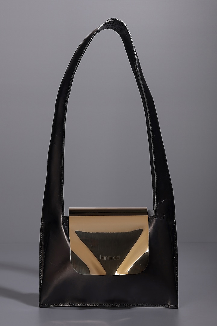 Black Genuine Leather Shoulder Bag by Tann-ed