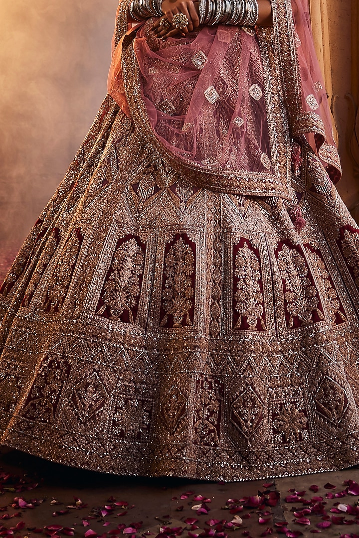 Hot Pink & Light Pink Net Zari Embroidered Bridal Lehenga Set by Tanaksh at Pernia's Pop Up Shop