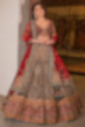 Emerald Green & Maroon Velvet Dabka Embroidered Bridal Lehenga Set by Tanaksh at Pernia's Pop Up Shop