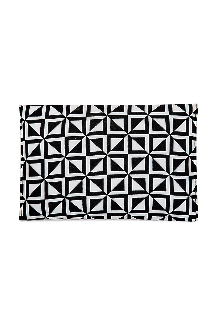 Black & White Printed Sling Bag by Tarini Nirula at Pernia's Pop Up Shop