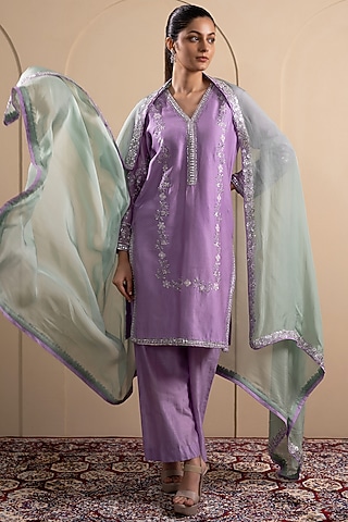 Lilac Chanderi Silk Zari & Sequins Embroidered Kurta Set by Tanya Chopra
