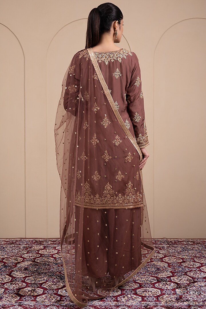 Bronze Flat Silk Zari & Sequins Embroidered Kurta Set by Tanya Chopra at Pernia's Pop Up Shop