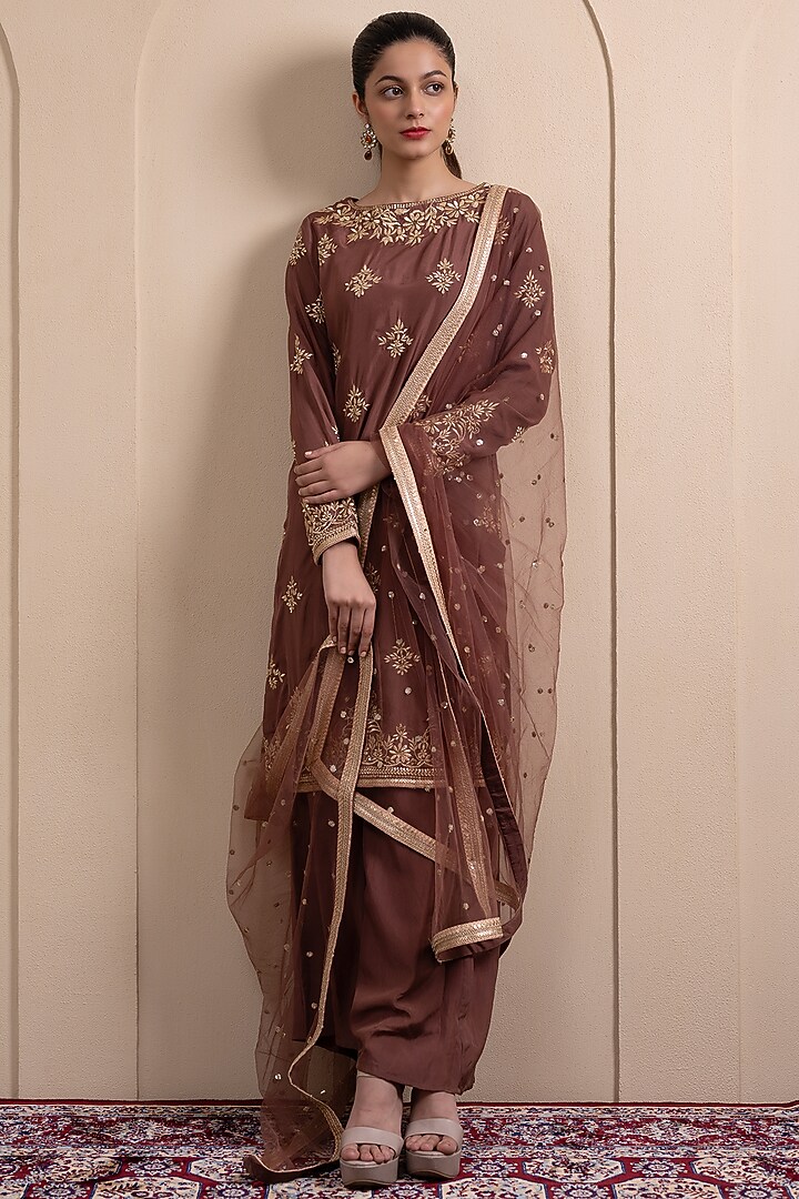 Bronze Flat Silk Zari & Sequins Embroidered Kurta Set by Tanya Chopra at Pernia's Pop Up Shop