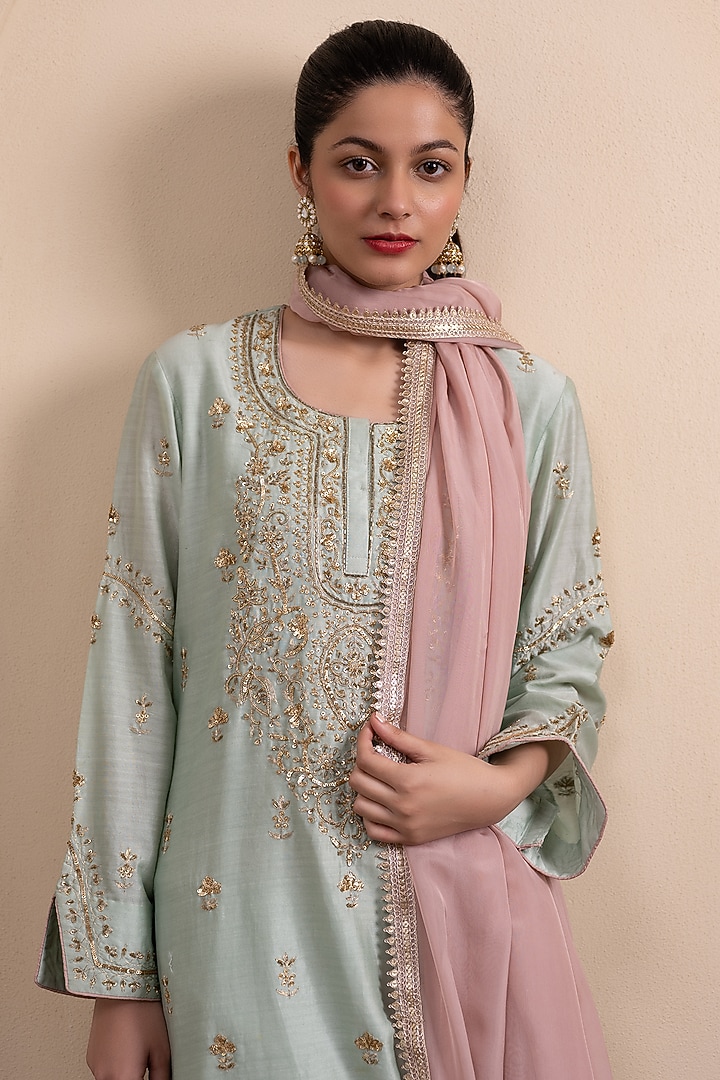 Mint Green Chanderi Silk Zari & Sequins Embroidered Kurta Set by Tanya Chopra at Pernia's Pop Up Shop