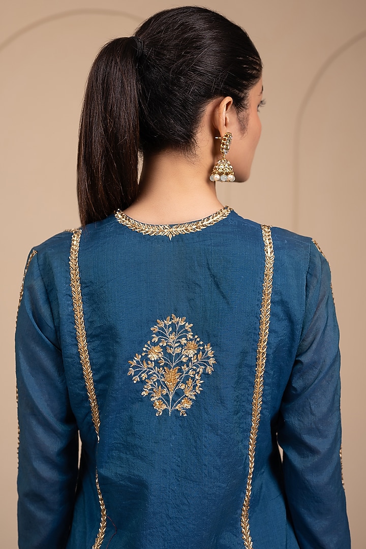Cobalt Blue Crinkle Chanderi Embroidered Kurta Set by Tanya Chopra at Pernia's Pop Up Shop