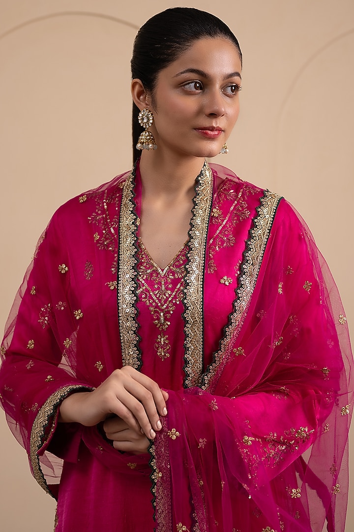Fuchsia Pink Bamberg Satin Badla & Zari Embroidered Kurta Set by Tanya Chopra at Pernia's Pop Up Shop