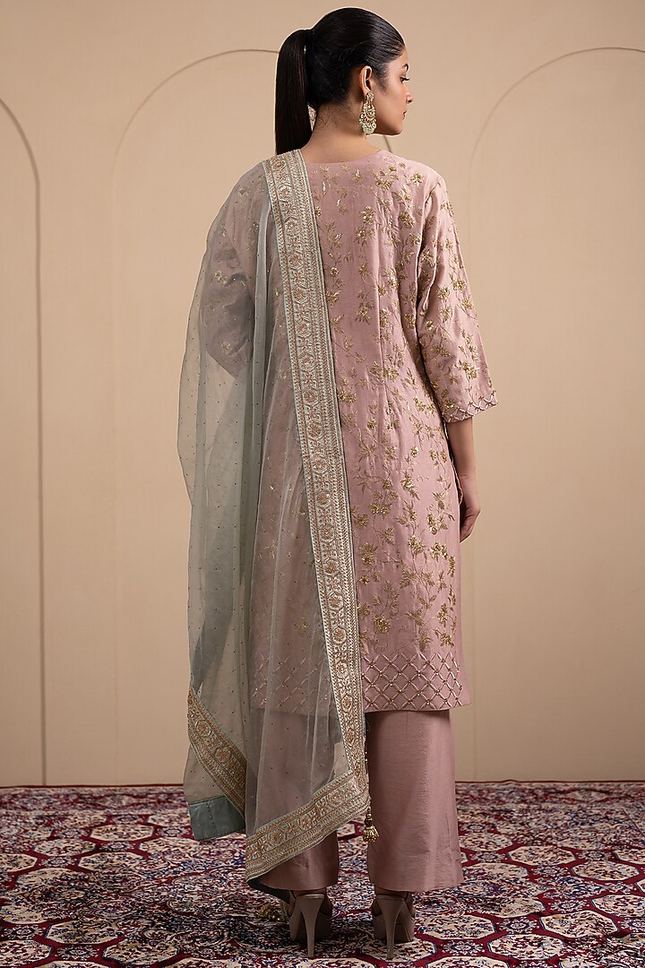 Blush Pink Silk Chanderi Zari & Badla Embroidered Kurta Set by Tanya Chopra at Pernia's Pop Up Shop
