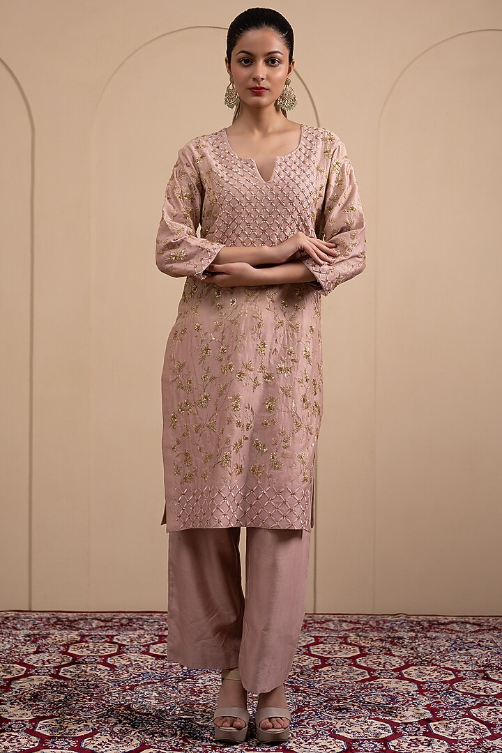Blush Pink Silk Chanderi Zari & Badla Embroidered Kurta Set by Tanya Chopra at Pernia's Pop Up Shop