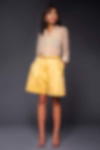 Yellow Pleated Shorts With Pockets by Tara and I
