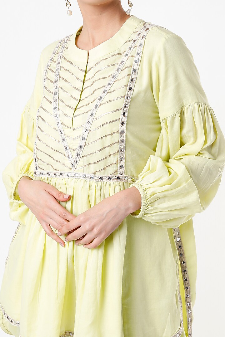 Lime Embroidered Tunic Set by Tanu Malhotra at Pernia's Pop Up Shop