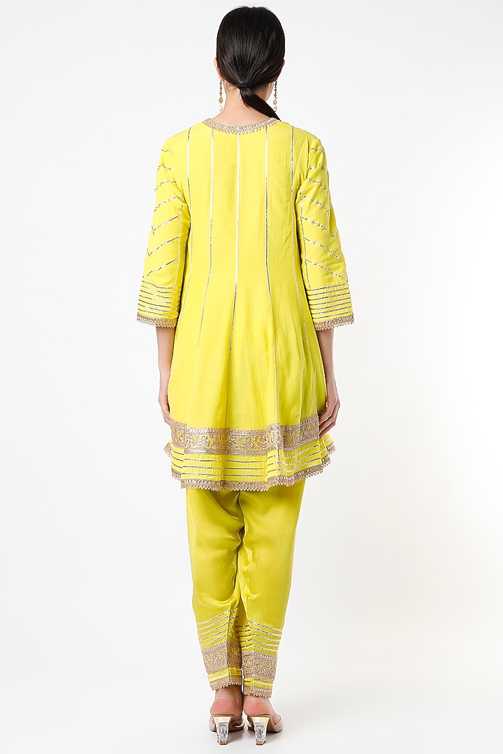 Lime Embroidered Short Party Wear Anarkali Set by Tanu Malhotra at Pernia's Pop Up Shop