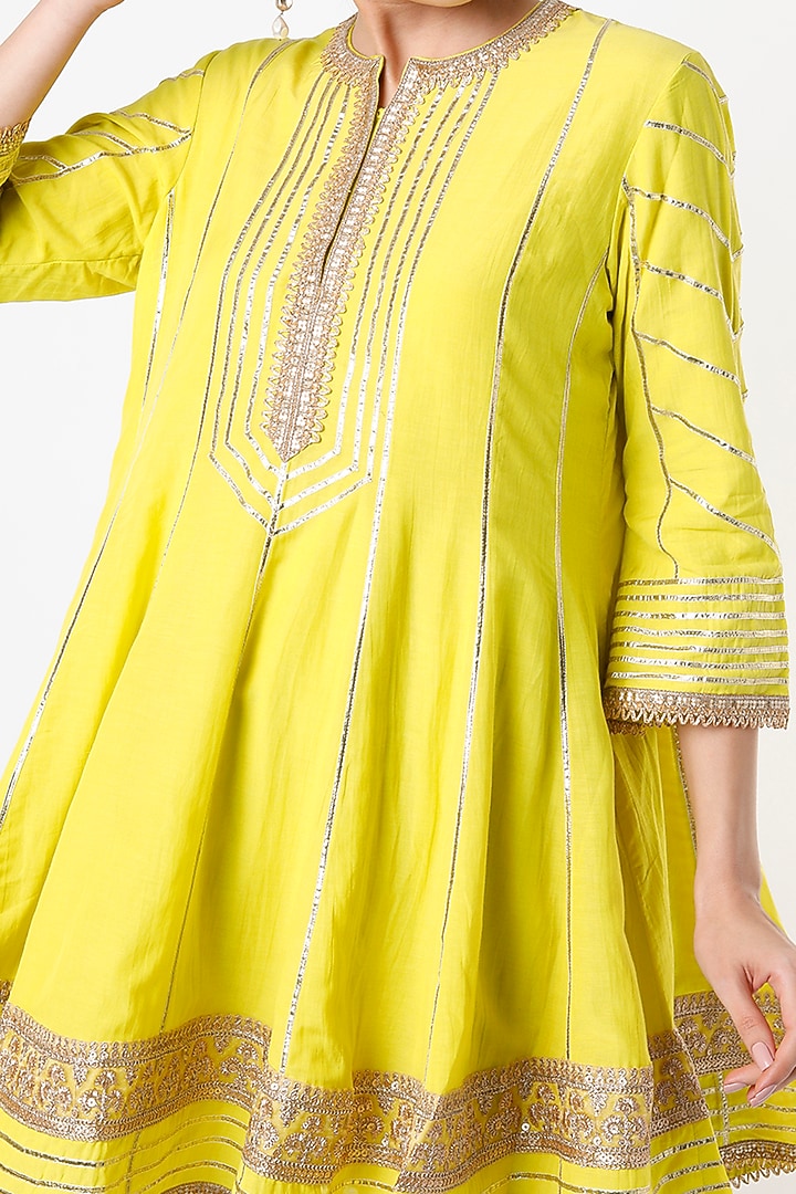Lime Embroidered Short Party Wear Anarkali Set by Tanu Malhotra at Pernia's Pop Up Shop