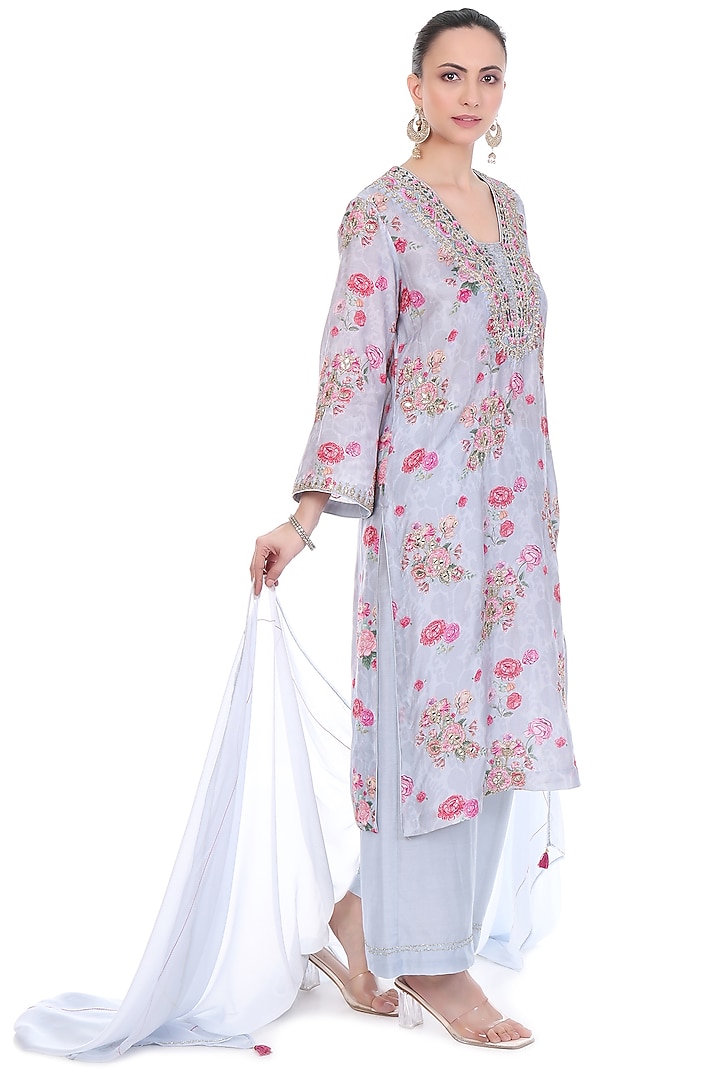 Blue Cotton Silk Floral Printed & Embroidered Kurta Set by Tanu Malhotra at Pernia's Pop Up Shop