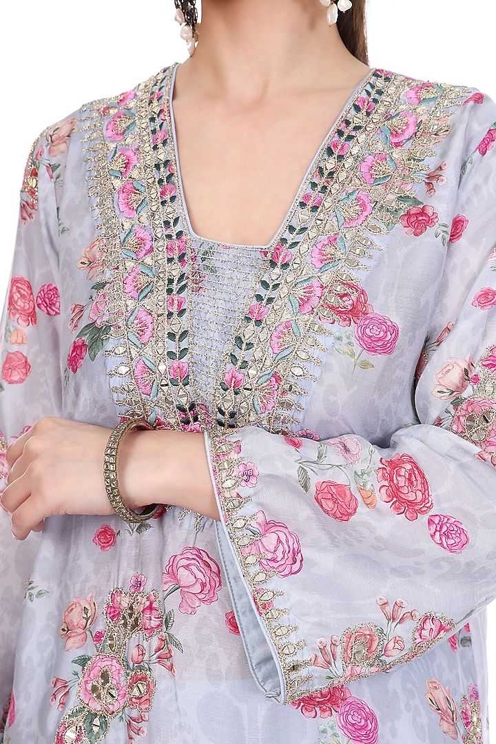 Blue Cotton Silk Floral Printed & Embroidered Kurta Set by Tanu Malhotra at Pernia's Pop Up Shop