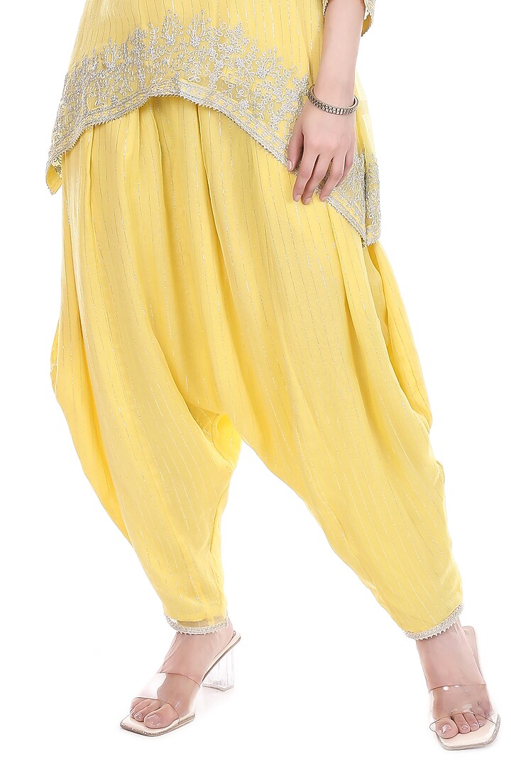 Yellow Lurex Embroidered High-Low Kaftan Set by Tanu Malhotra at Pernia's Pop Up Shop