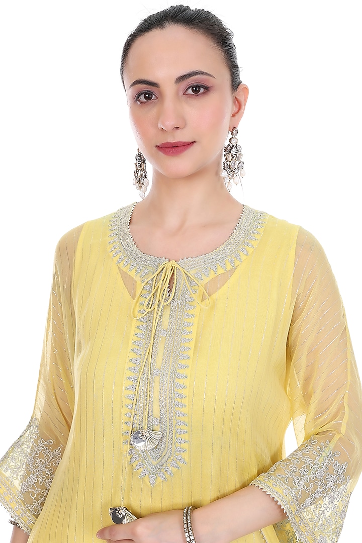 Yellow Lurex Embroidered High-Low Kaftan Set by Tanu Malhotra at Pernia's Pop Up Shop