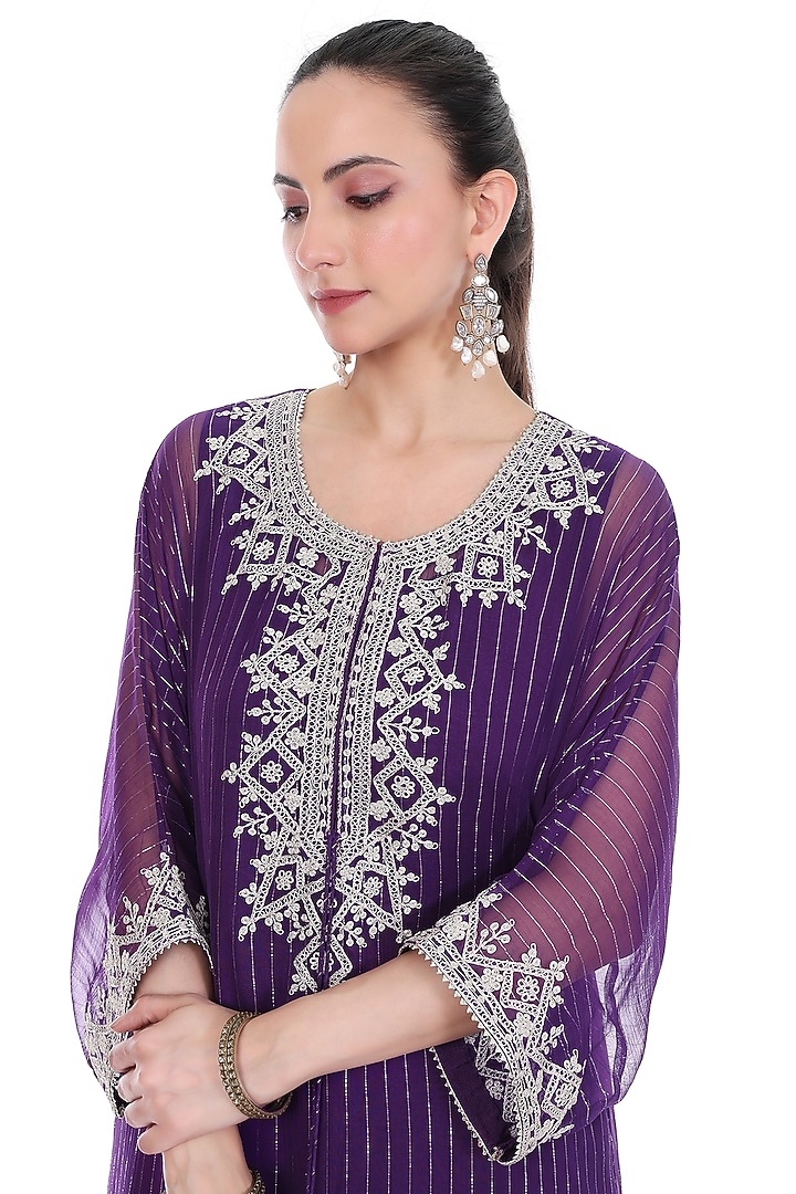 Purple Lurex Embroidered High-Low Kaftan Set by Tanu Malhotra at Pernia's Pop Up Shop