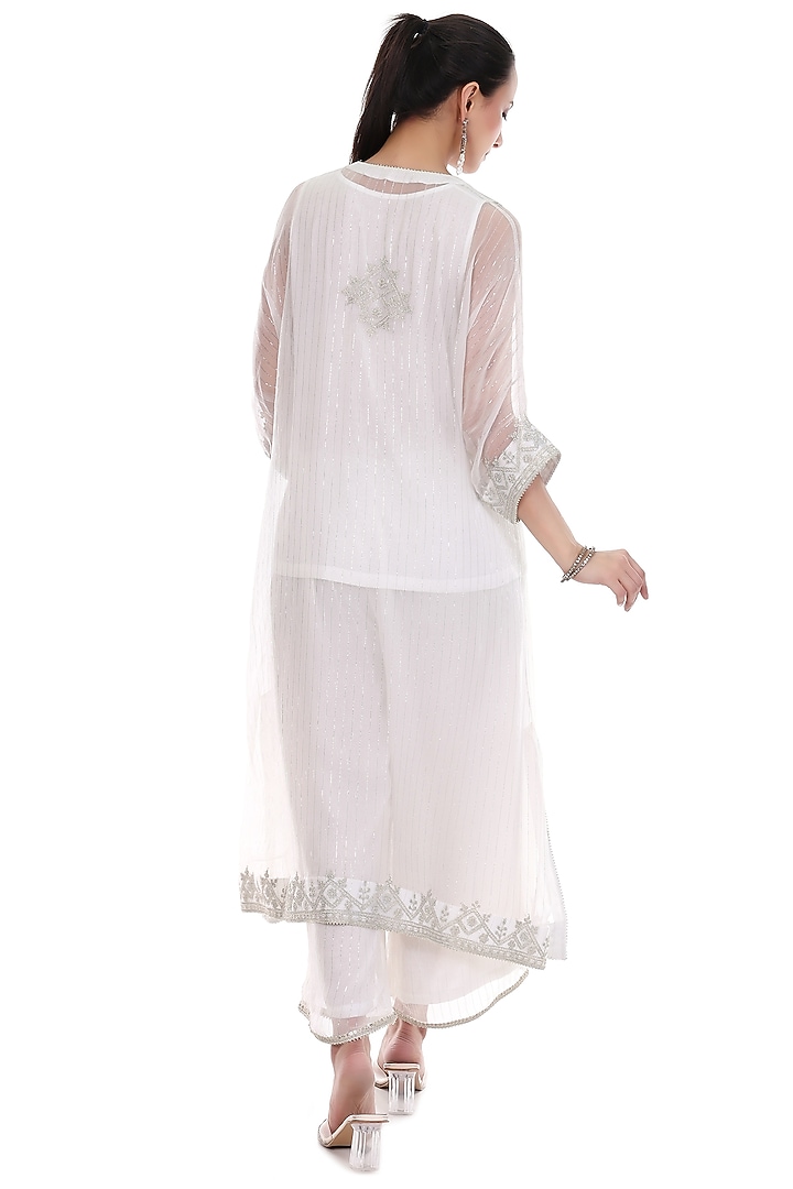 White Lurex Embroidered High-Low Kaftan Set by Tanu Malhotra at Pernia's Pop Up Shop